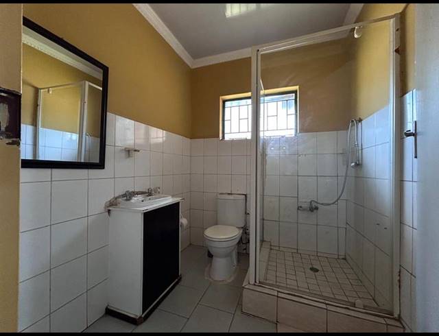 3 BEDROOM HOUSE FOR SALE IN THE ORCHARDS